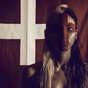 Meet your Posher, Y A